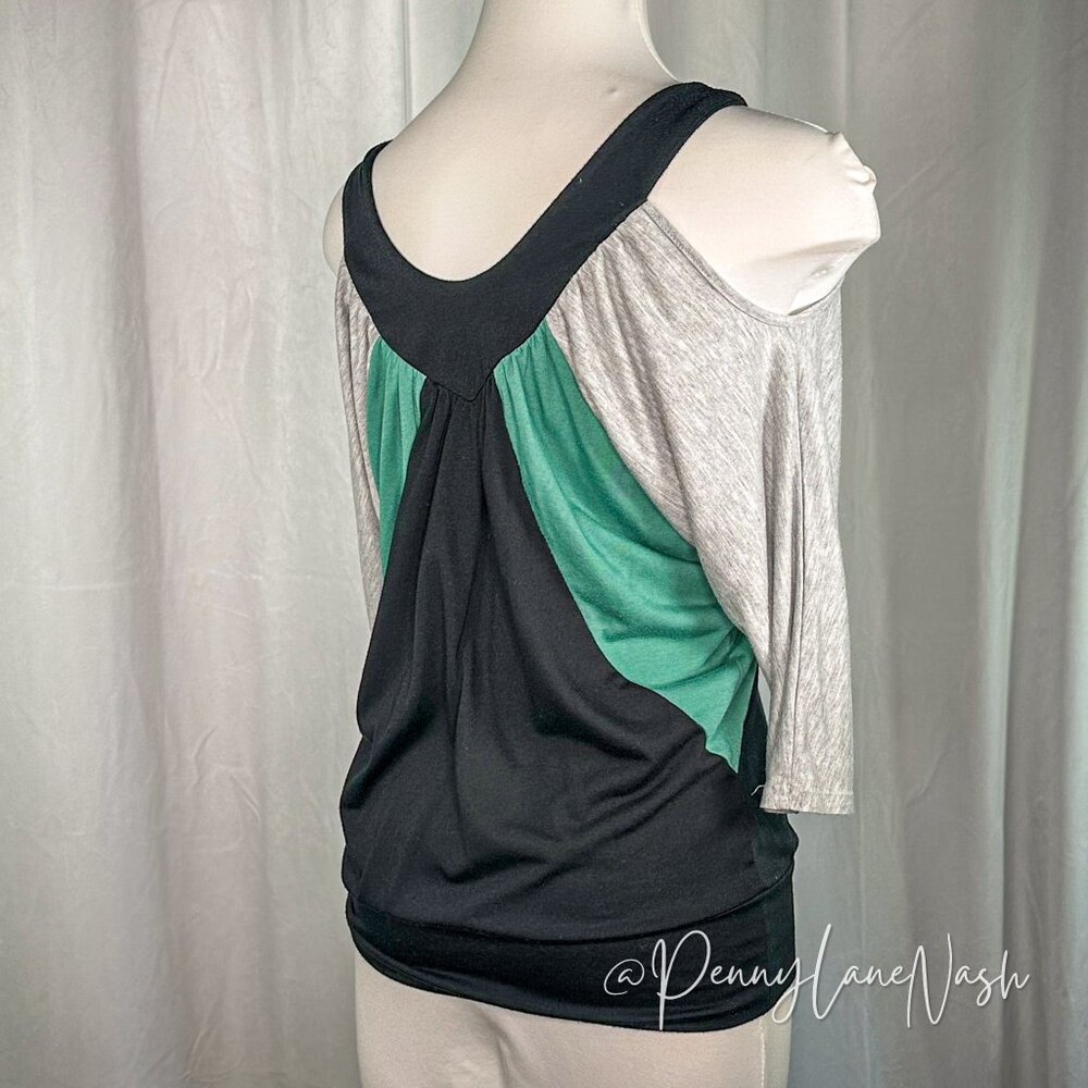 American Rag Cold Shoulder Colorblock Top Blouse - Picture 5 of 7